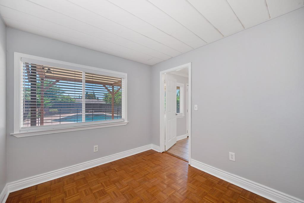 Woodhaven Ave, Carmichael, California image 12