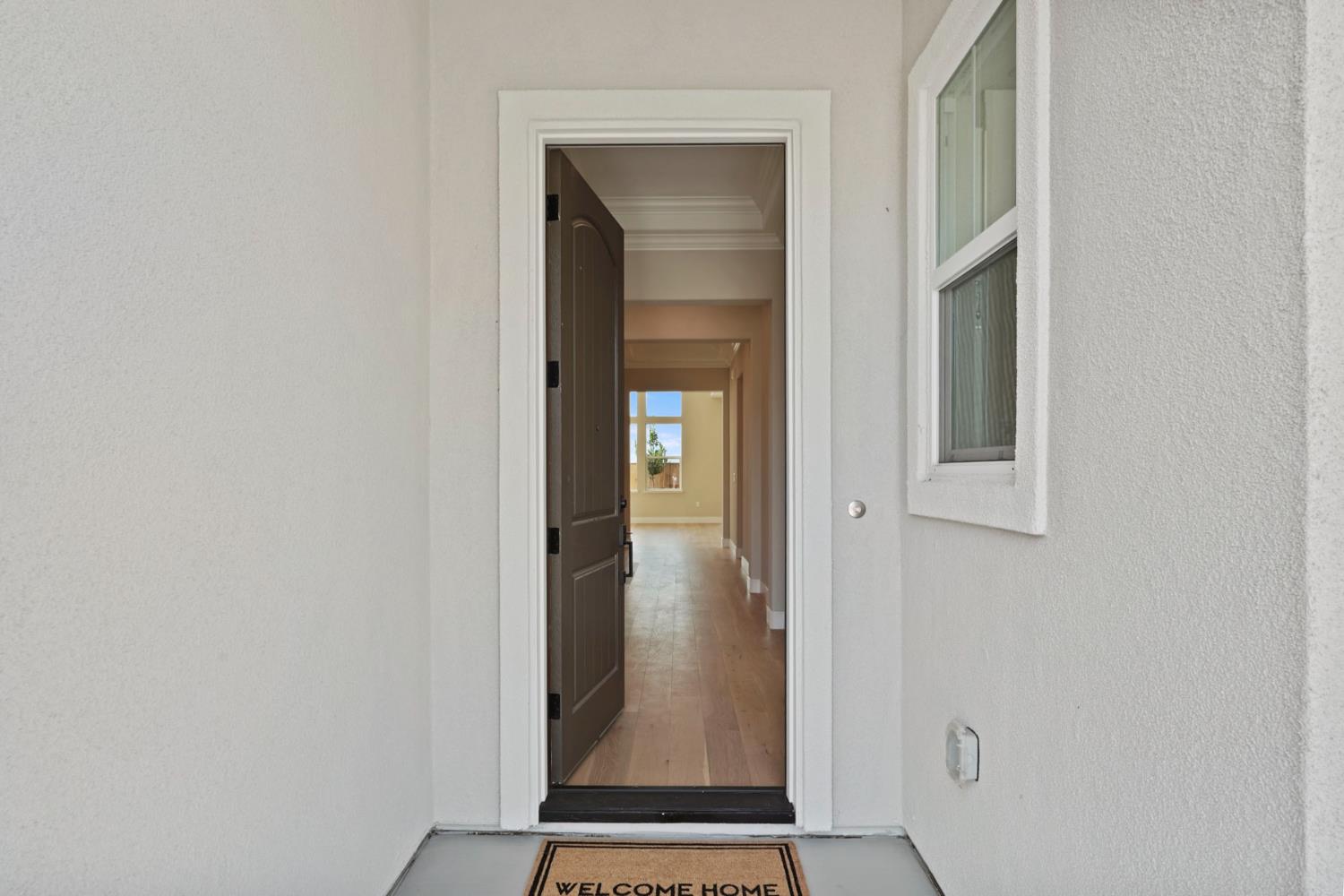 Carrousel Street, Lodi, California image 6