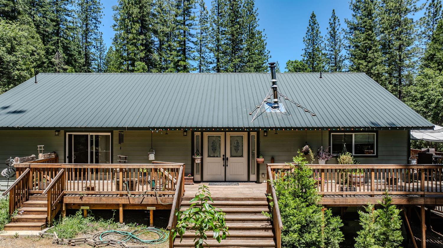 Detail Gallery Image 7 of 70 For 2059 Winton Rd, West Point,  CA 95255 - 2 Beds | 2 Baths