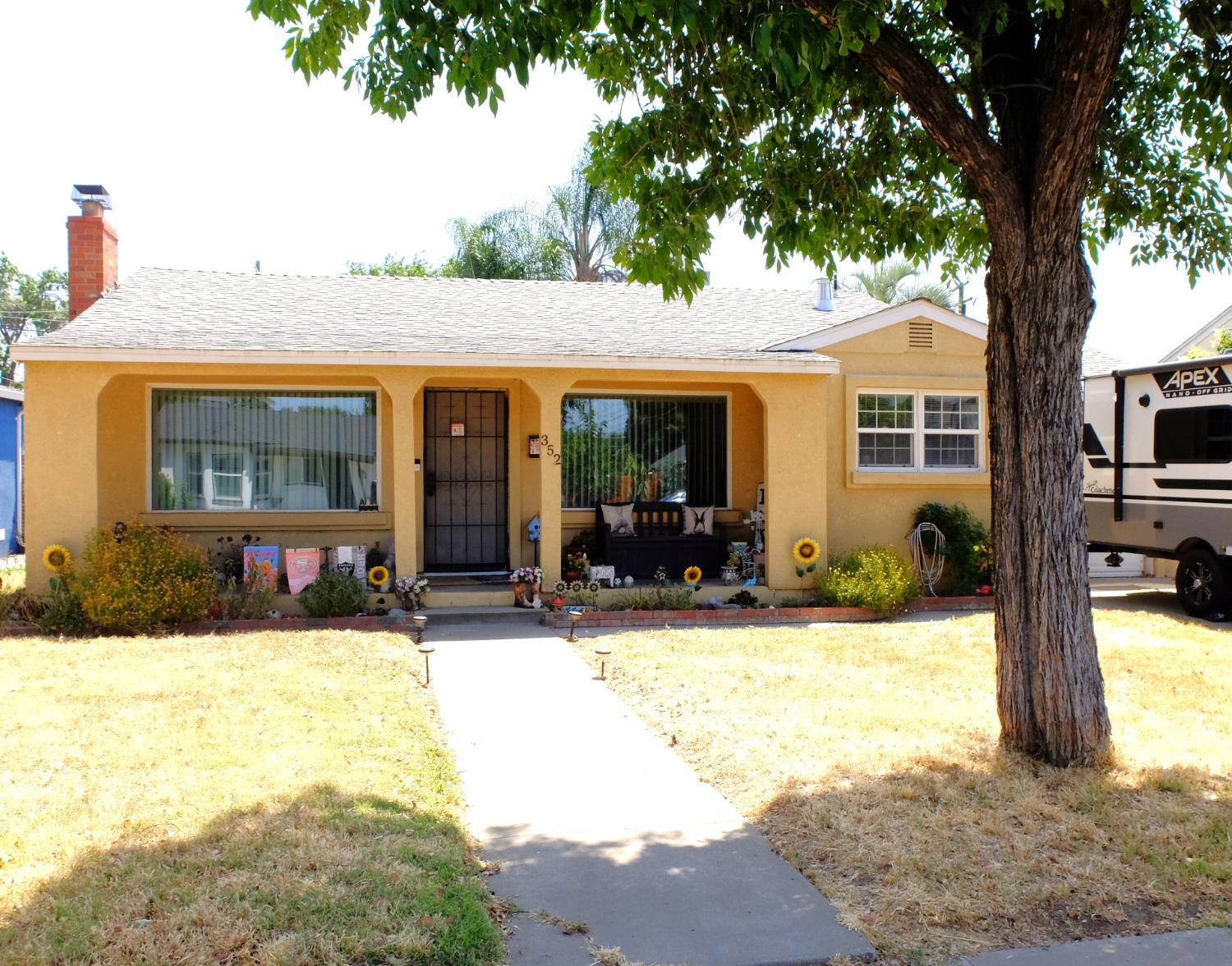 Fusco Avenue, Modesto, California image 1