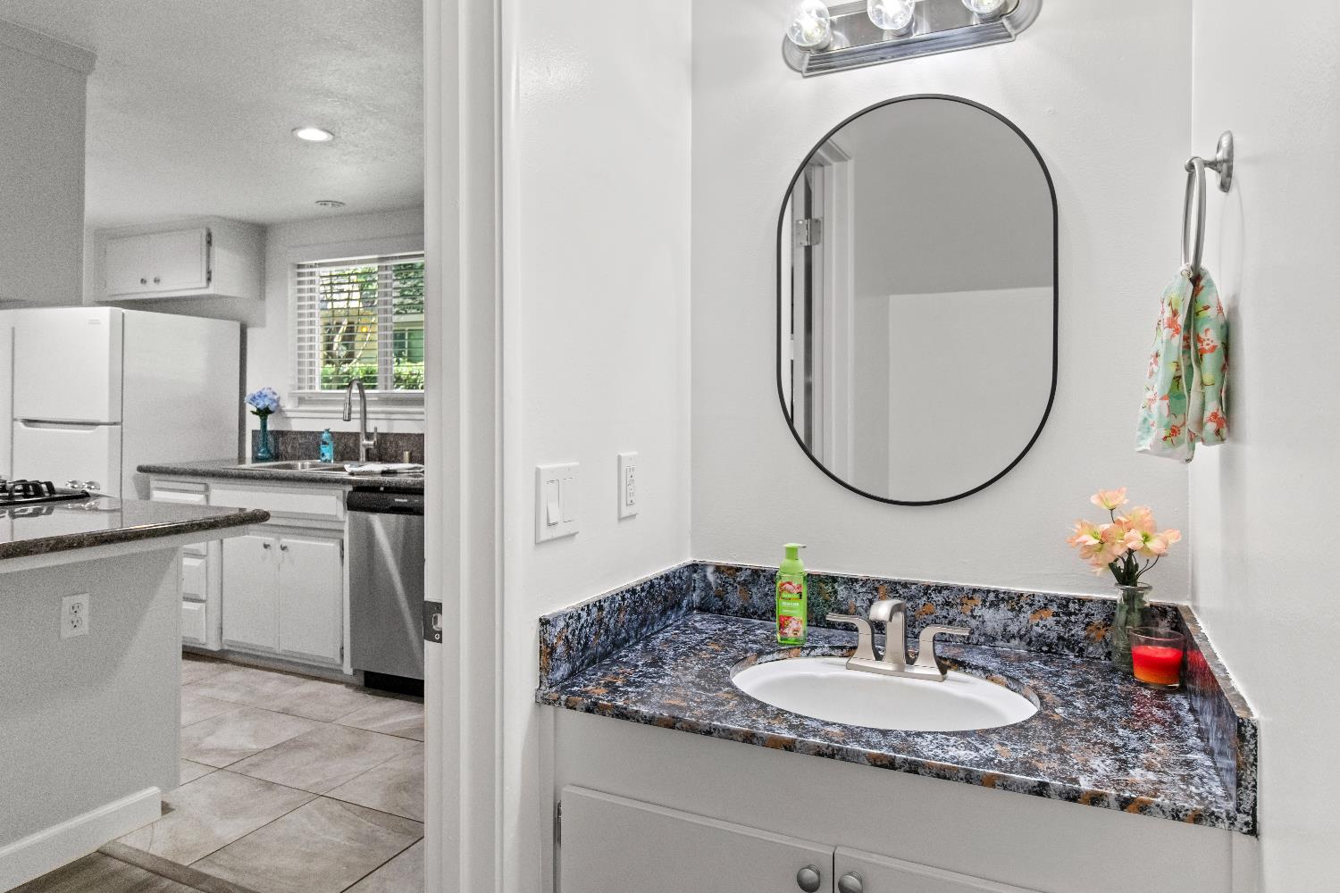 Via Casitas, Carmichael, California image 20