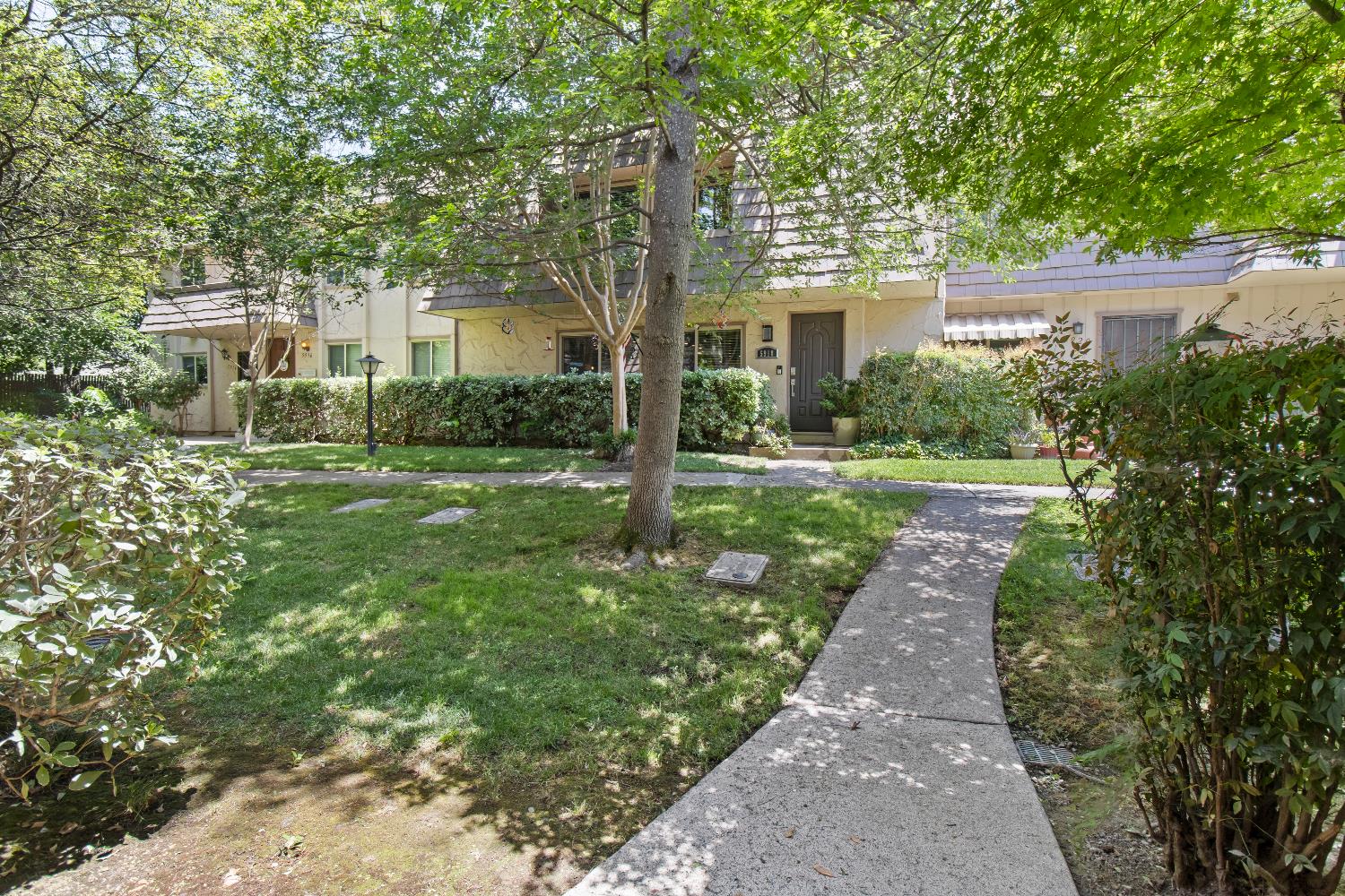 Via Casitas, Carmichael, California image 42