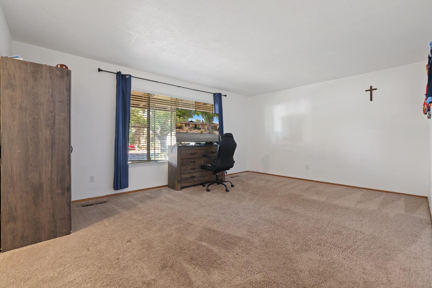 Kruger Drive, Modesto, California image 7