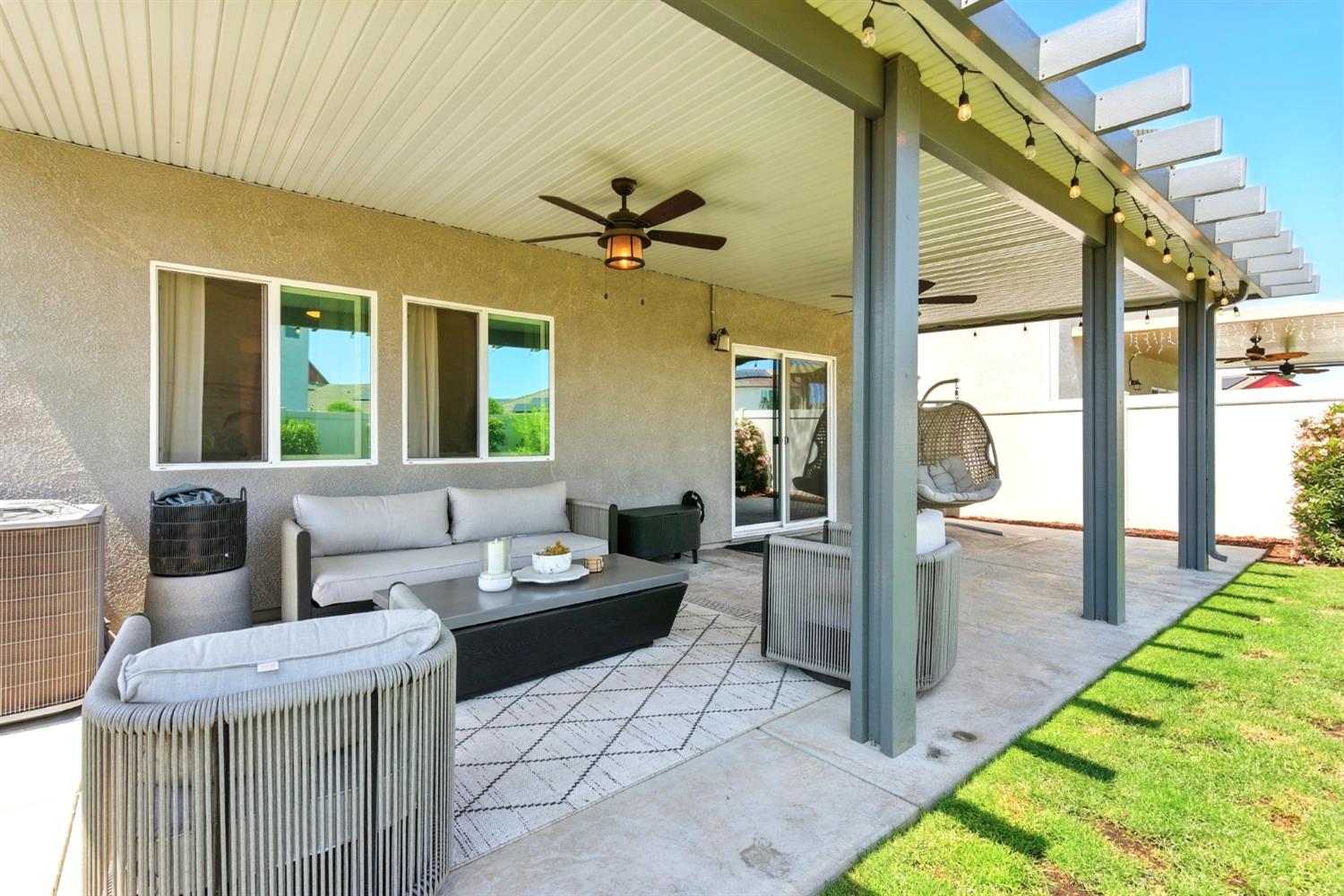 Bridgehaven Way, Sacramento, California image 15