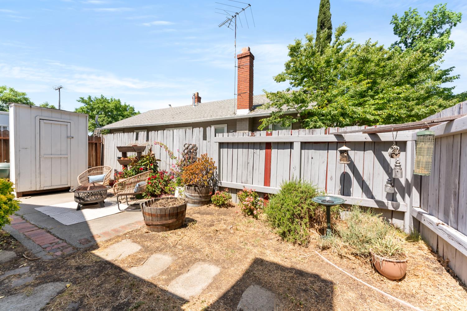 27th Street, Sacramento, California image 15