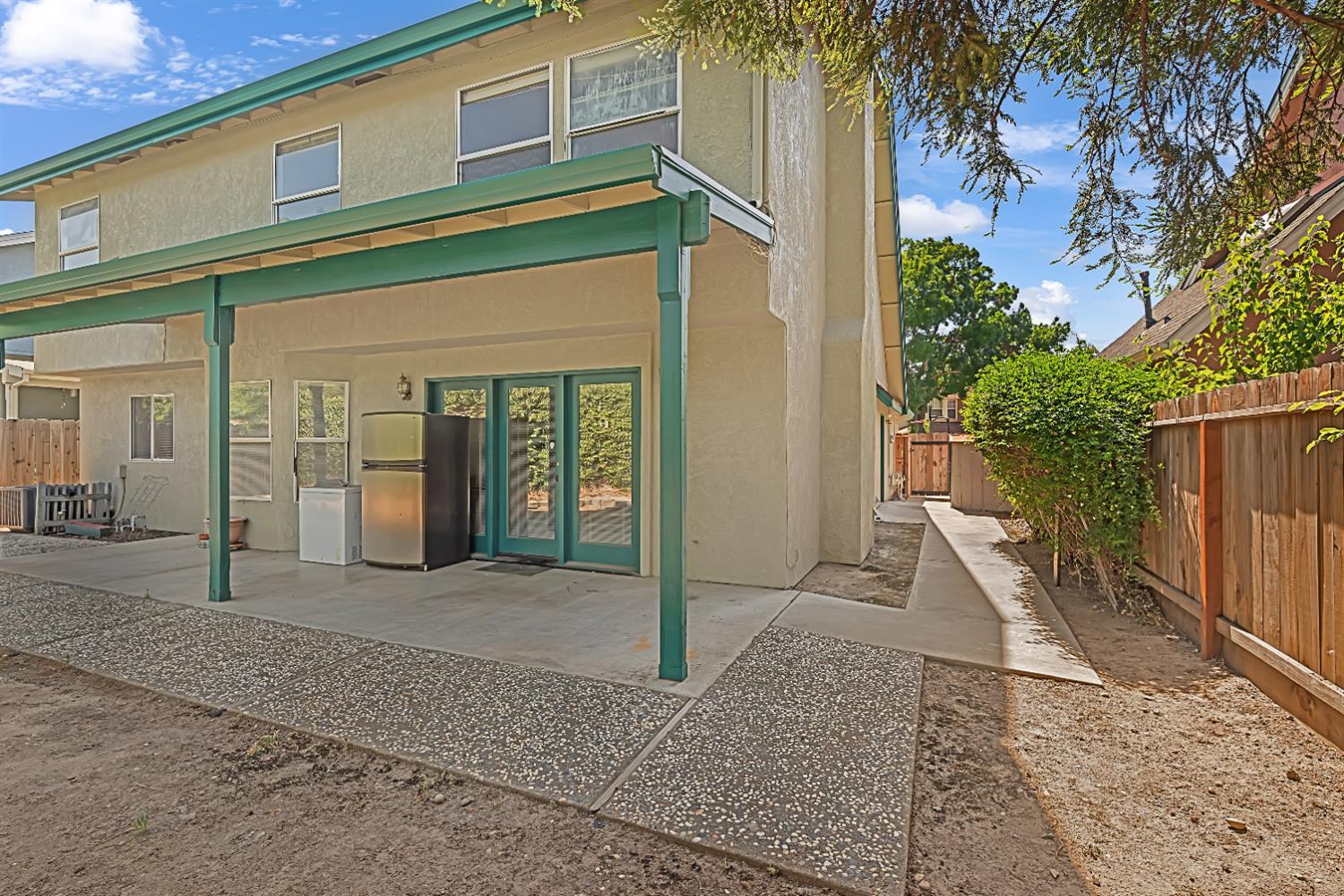 Boston Way, Modesto, California image 48