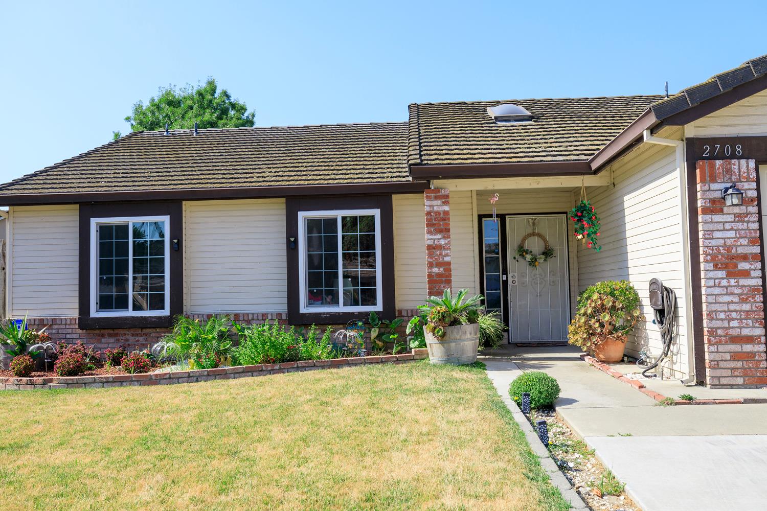 Melanie Court, Ceres, California image 3