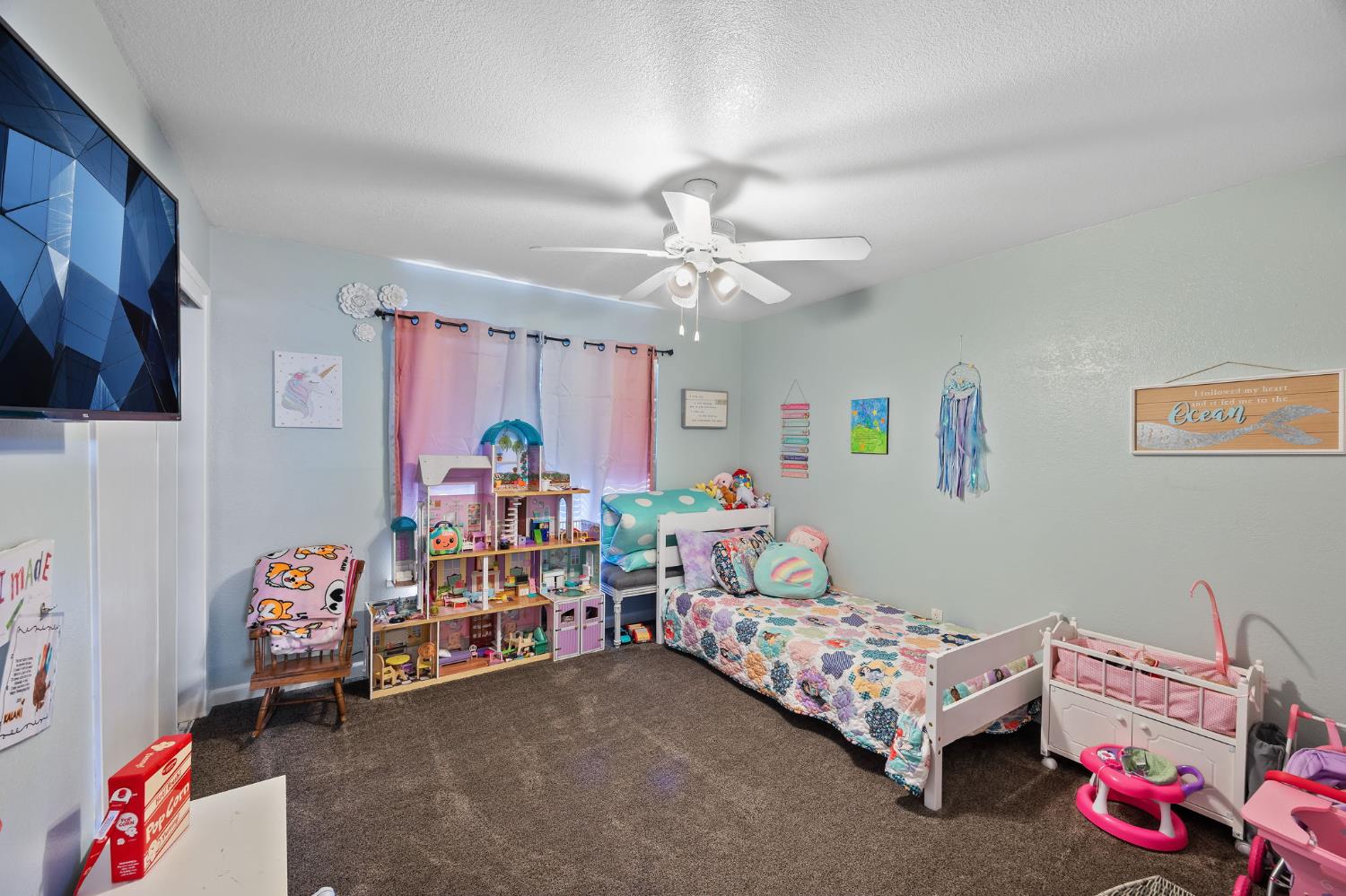 Mckinley Avenue, Woodland, California image 30