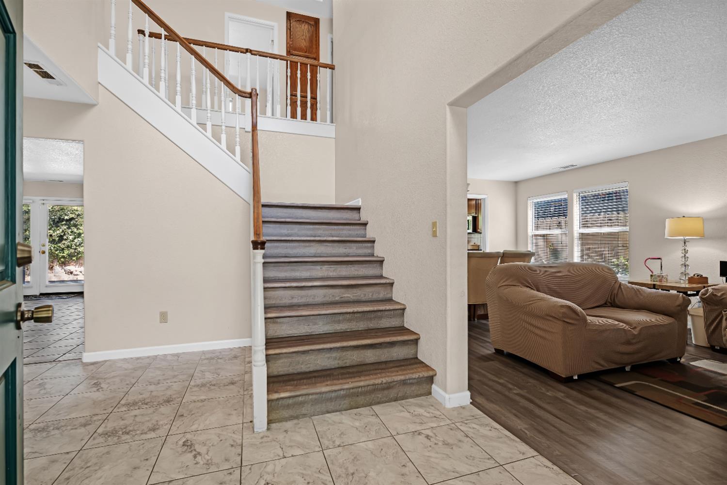 Boston Way, Modesto, California image 7