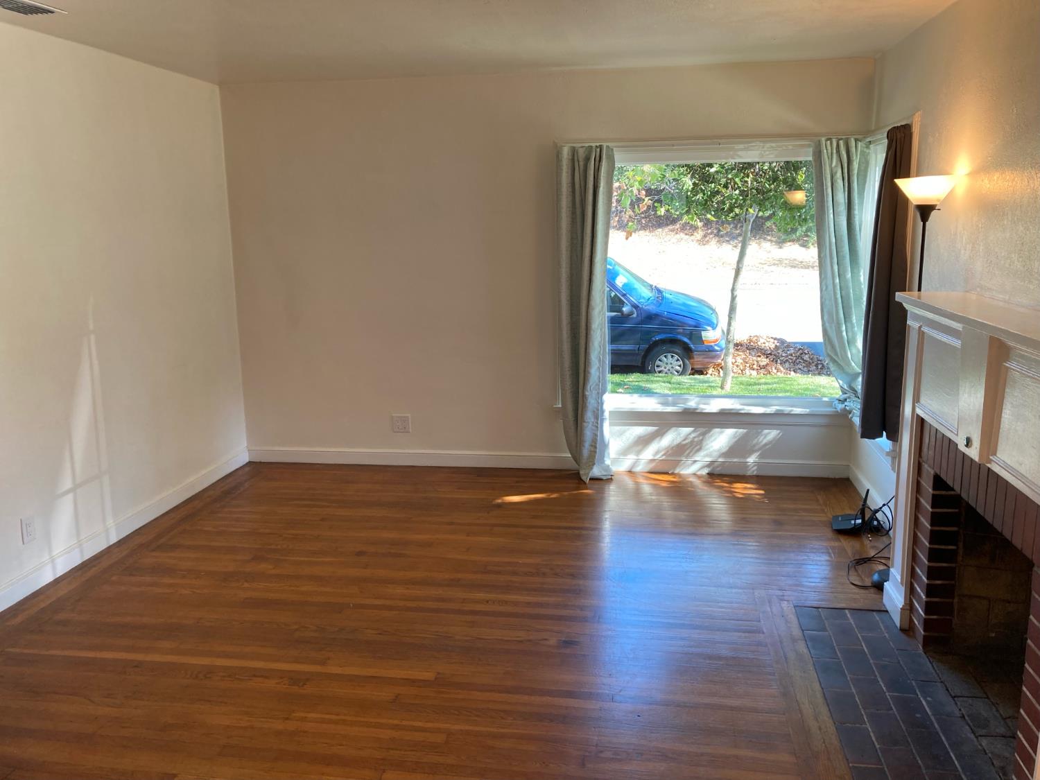 27th Street, Sacramento, California image 40