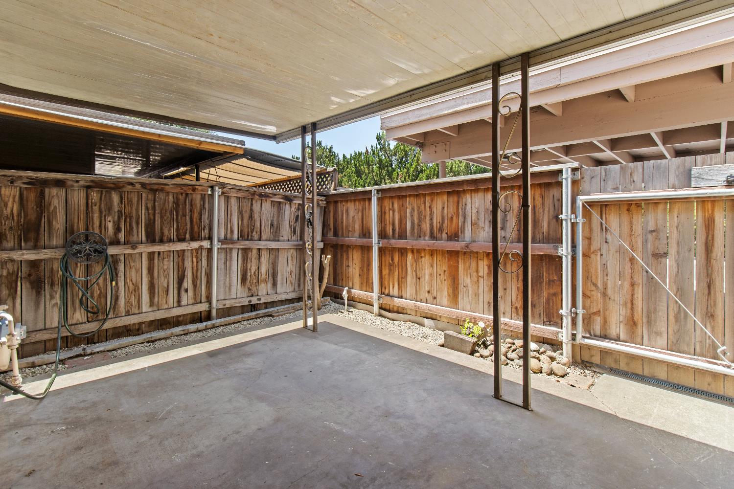 Via Casitas, Carmichael, California image 32