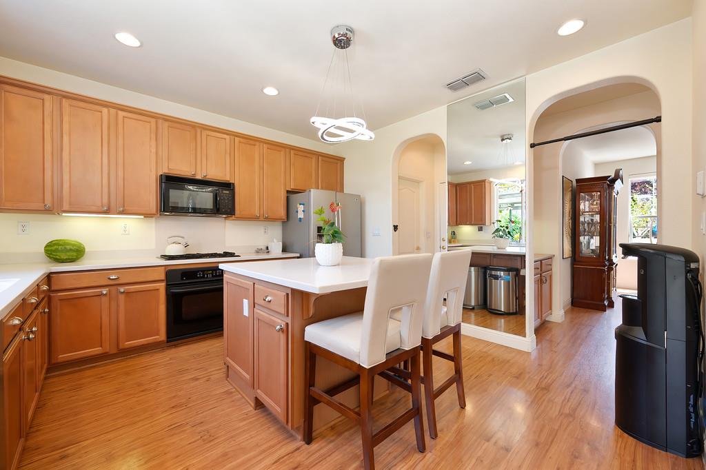 Belmar Court, Folsom, California image 22