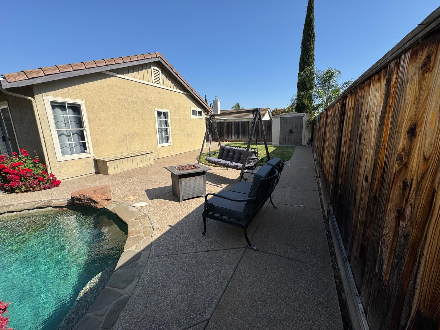 Rolling Hills Court, Livermore, California image 14