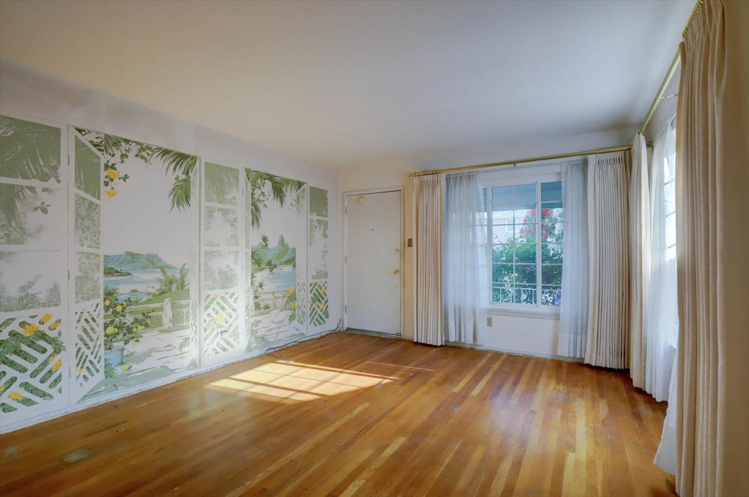 Elvyra Way, Sacramento, California image 31