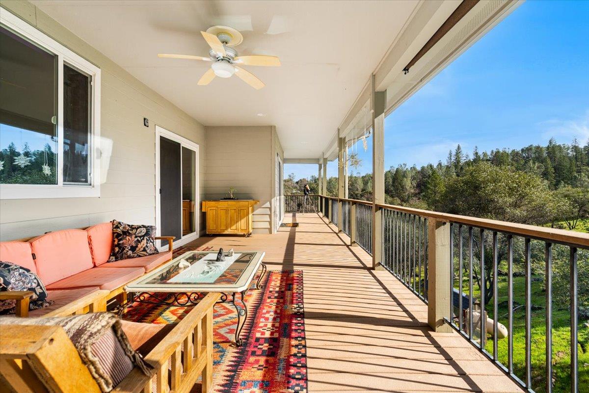 17947 Piper Lane, Penn Valley, California image 12