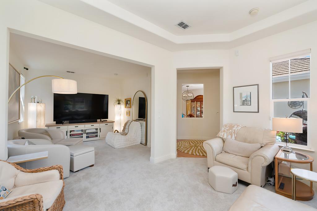 Belmar Court, Folsom, California image 9
