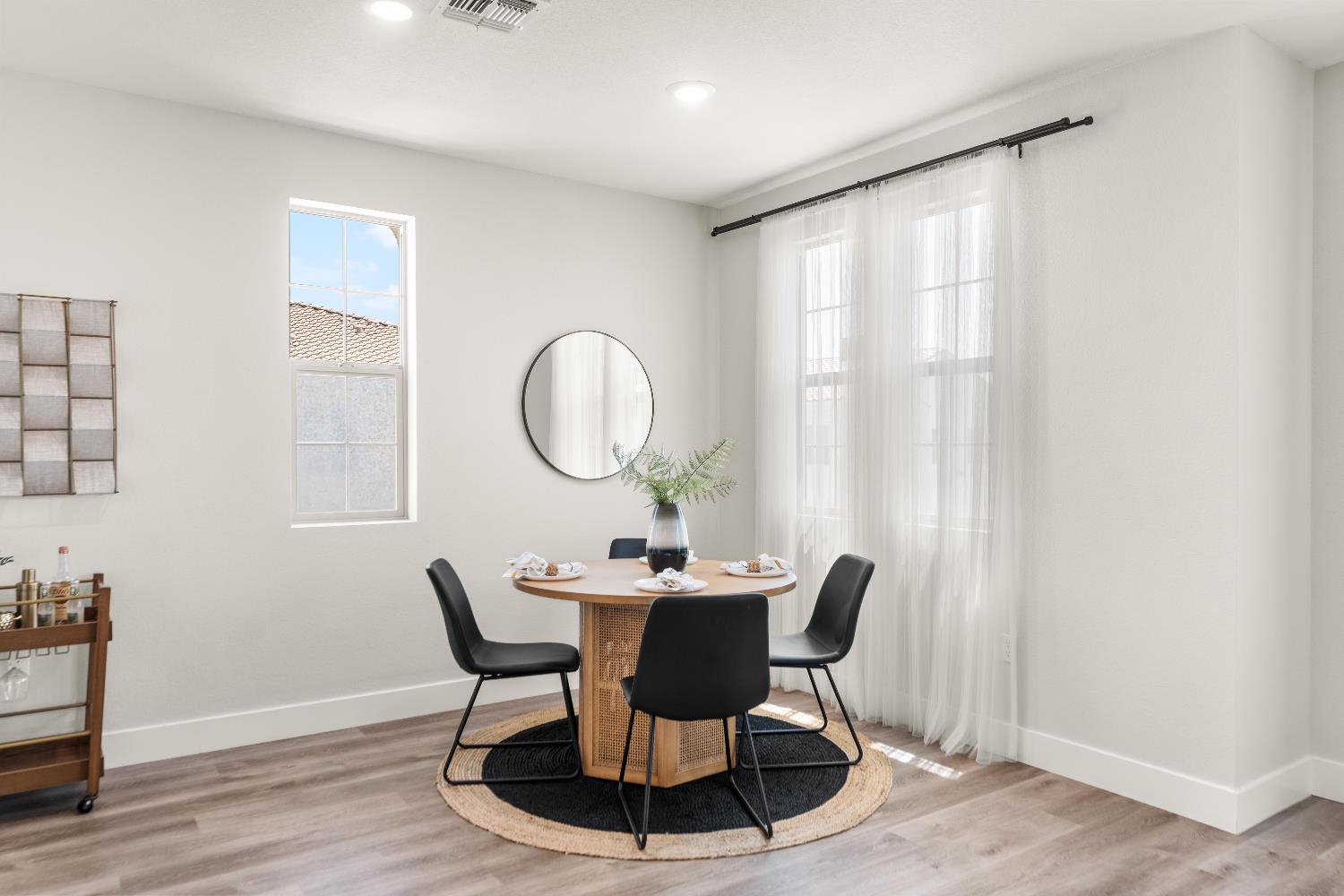 E Commerce Way #17104, Sacramento, California image 6