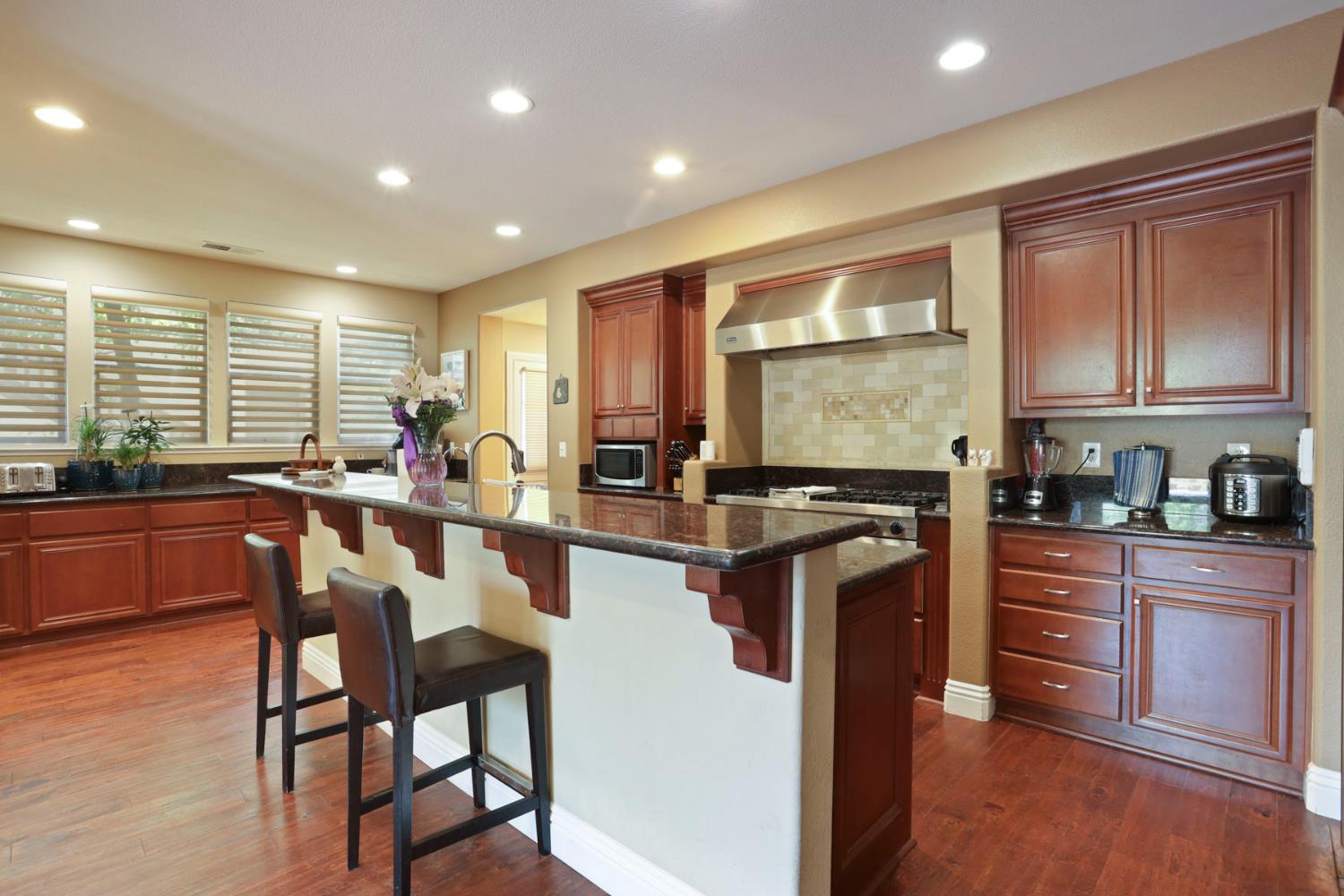Detail Gallery Image 18 of 98 For 3063 Remington Way, Tracy,  CA 95377 - 6 Beds | 4/1 Baths