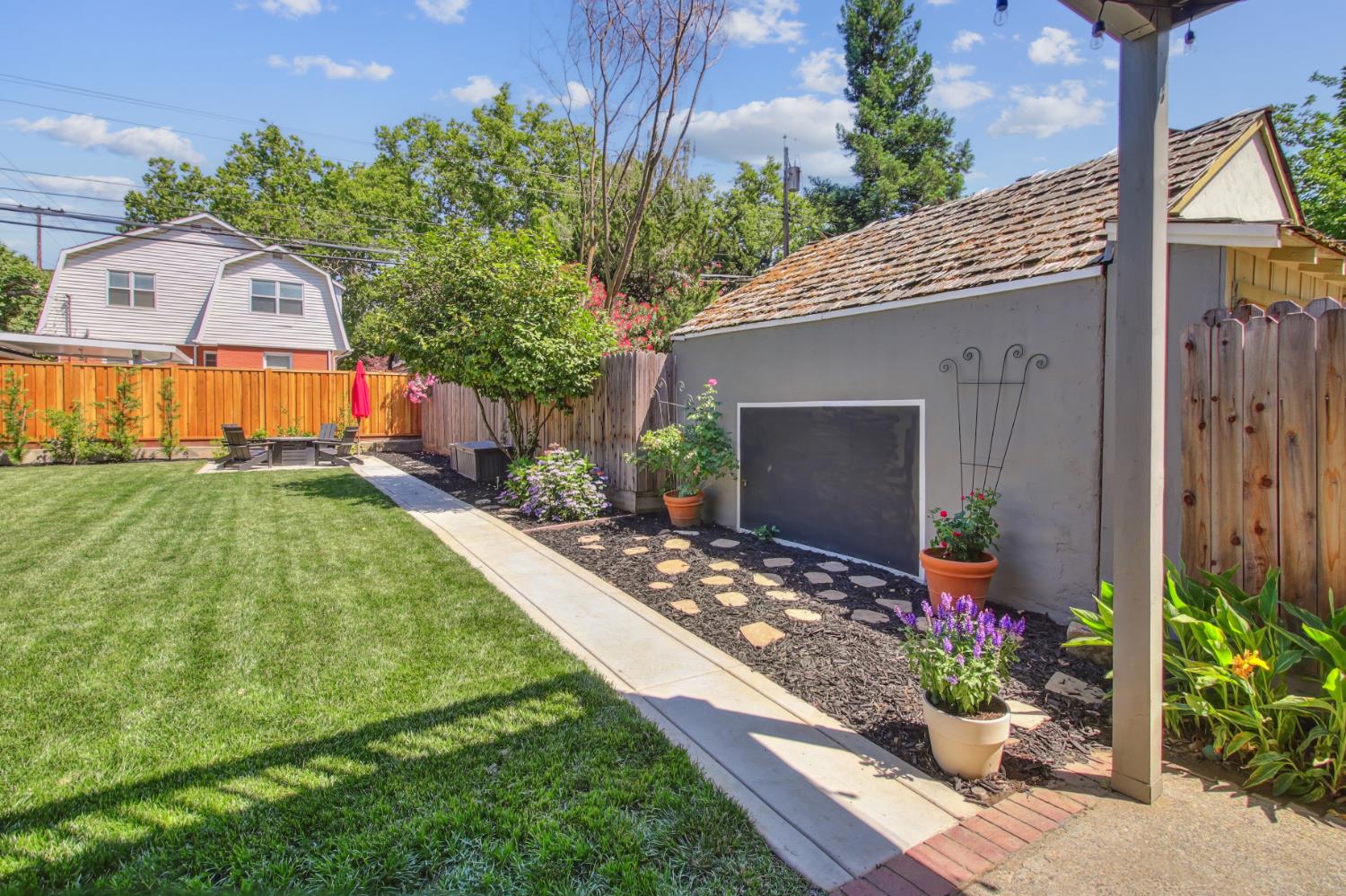 45th Street, Sacramento, California image 41