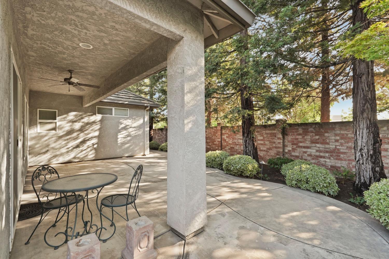 Summerset Court, Lodi, California image 43