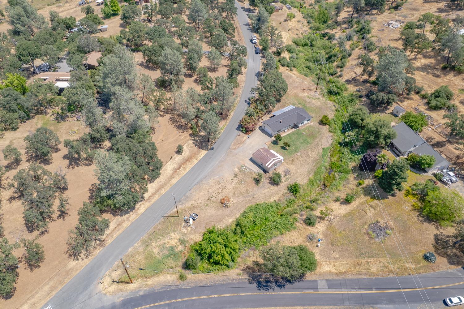 Lost Horizon Drive, Oroville, California image 37