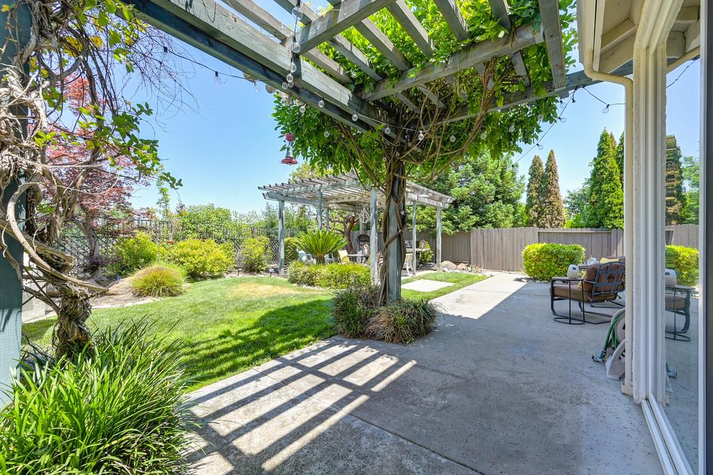 Belmar Court, Folsom, California image 45
