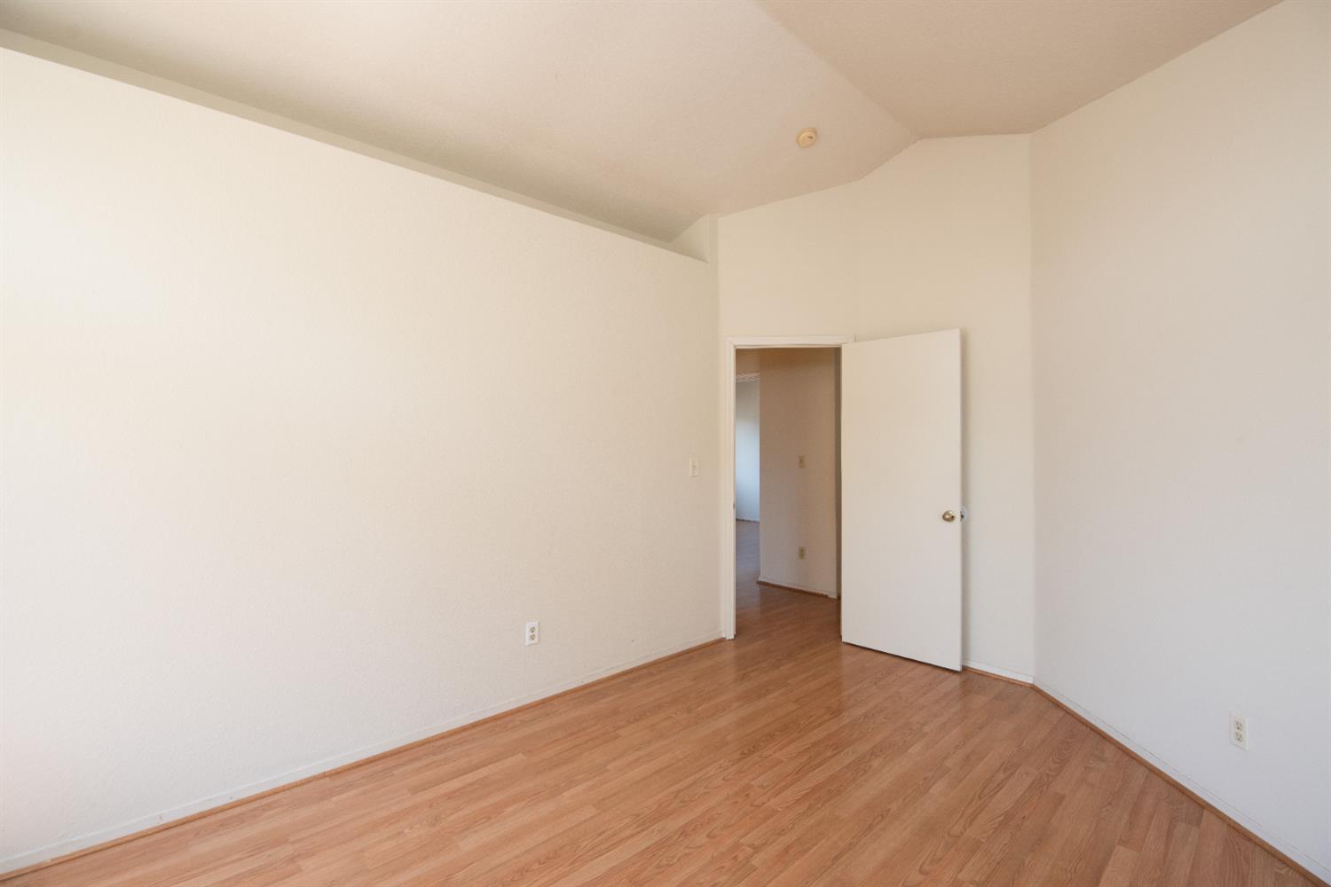 Birchwood Court, Tracy, California image 35