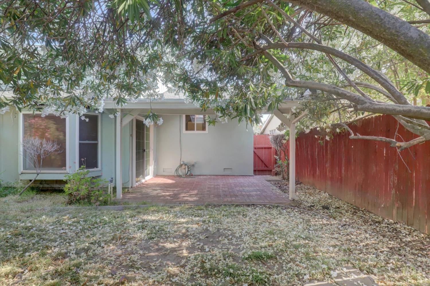 Elvyra Way, Sacramento, California image 50