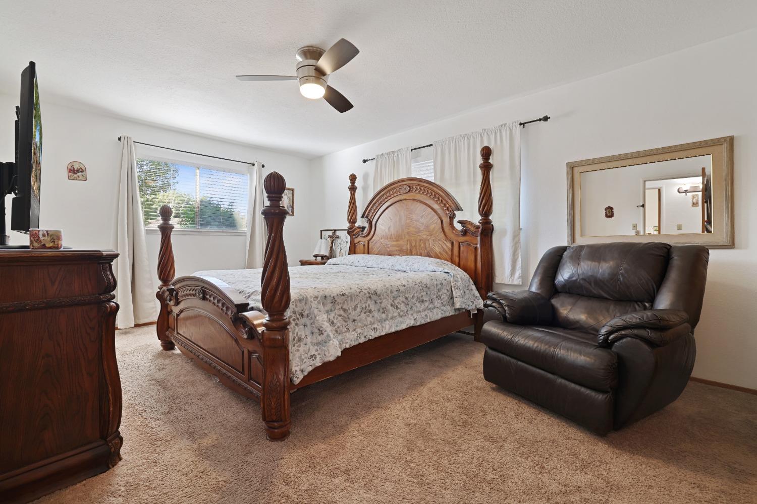 Kruger Drive, Modesto, California image 20