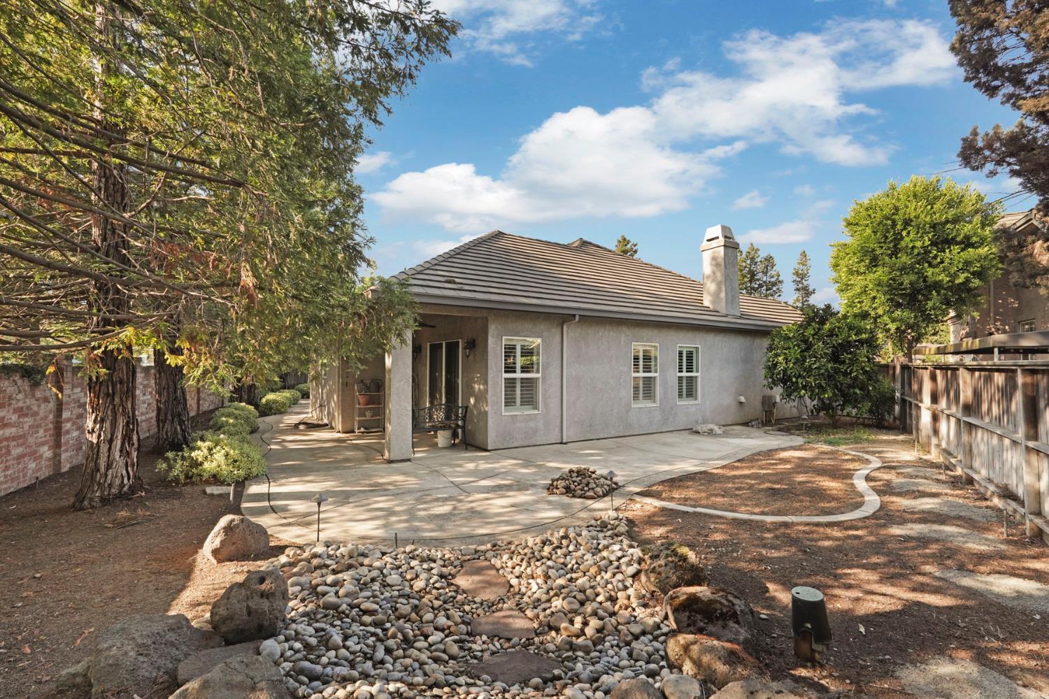 Summerset Court, Lodi, California image 34