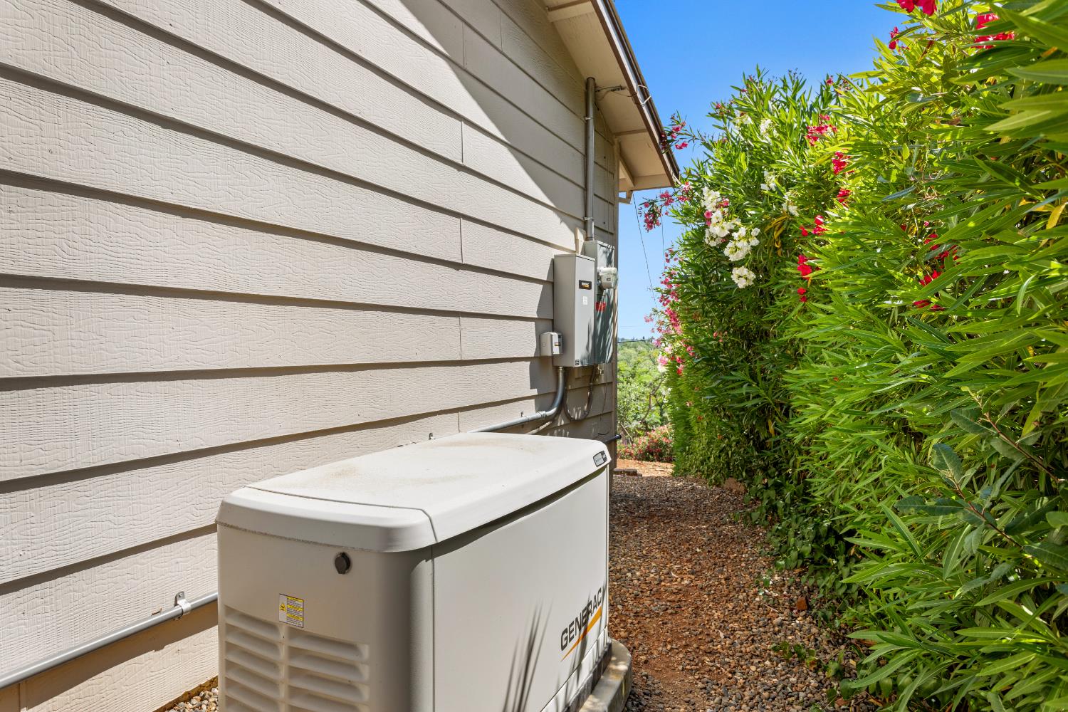 Knollwood Drive, Cameron Park, California image 29