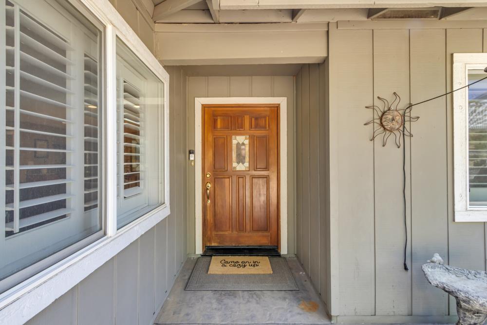 Holiday Lake Drive, Shingle Springs, California image 10