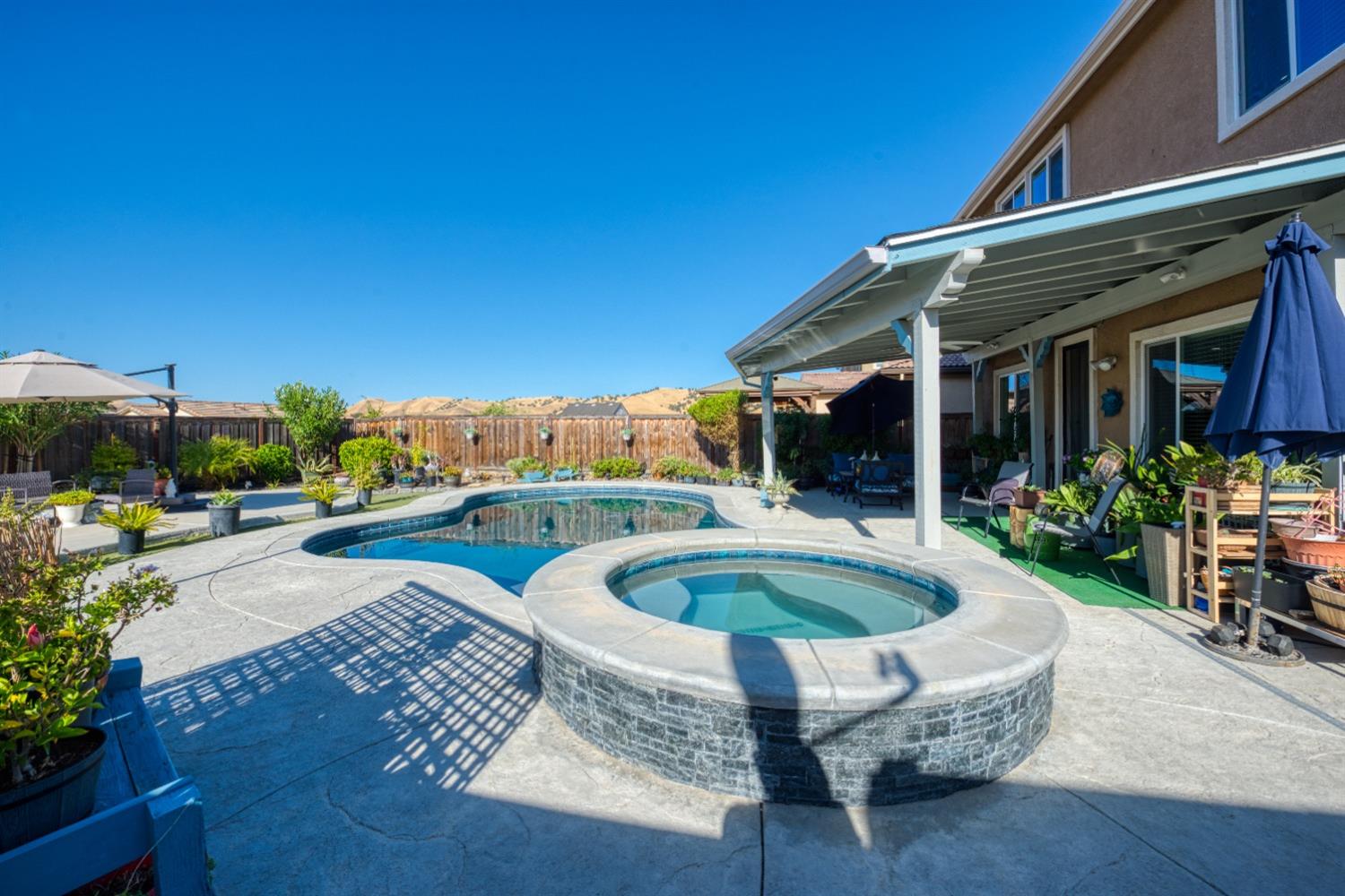 Cabernet Court, Patterson, California image 35