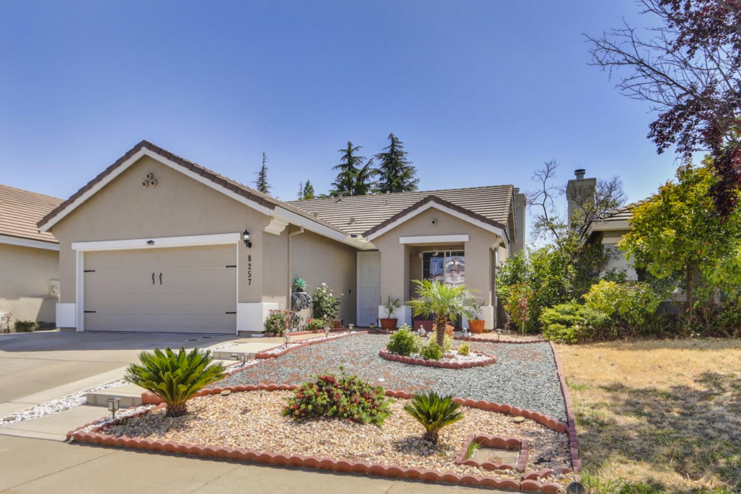Redford Way, Sacramento, California image 2