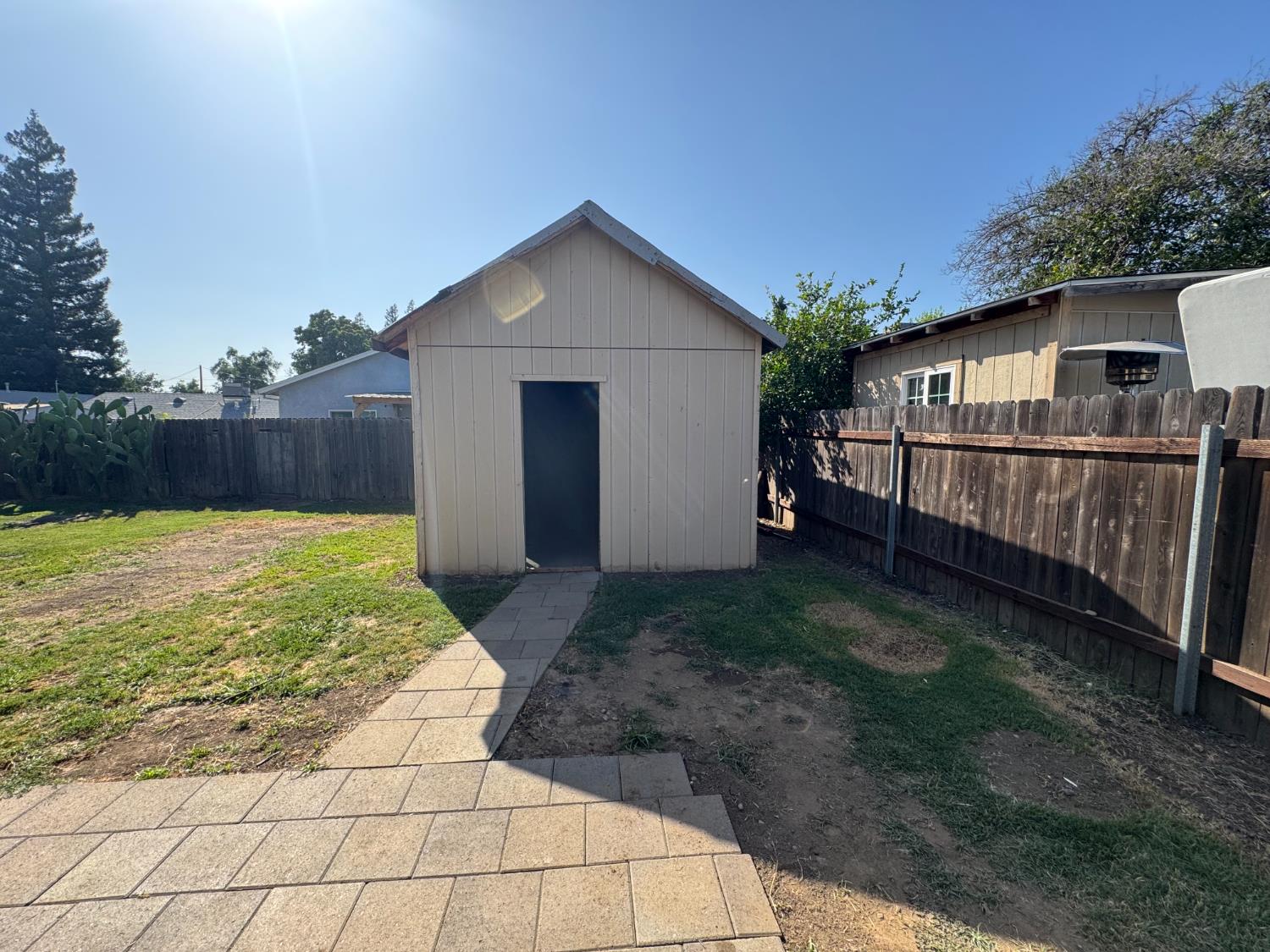 Dorman Avenue, Yuba City, California image 4