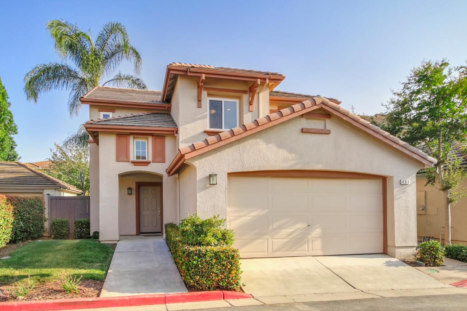 Anjou Circle, Sacramento, California image 40