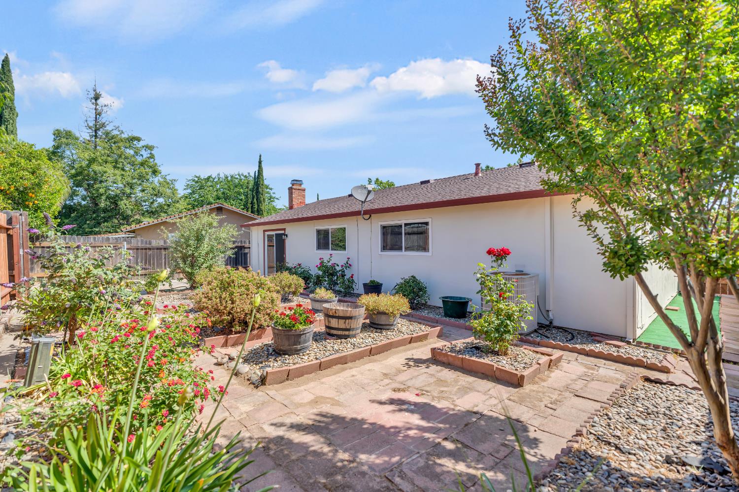 York Glen Way, Sacramento, California image 39