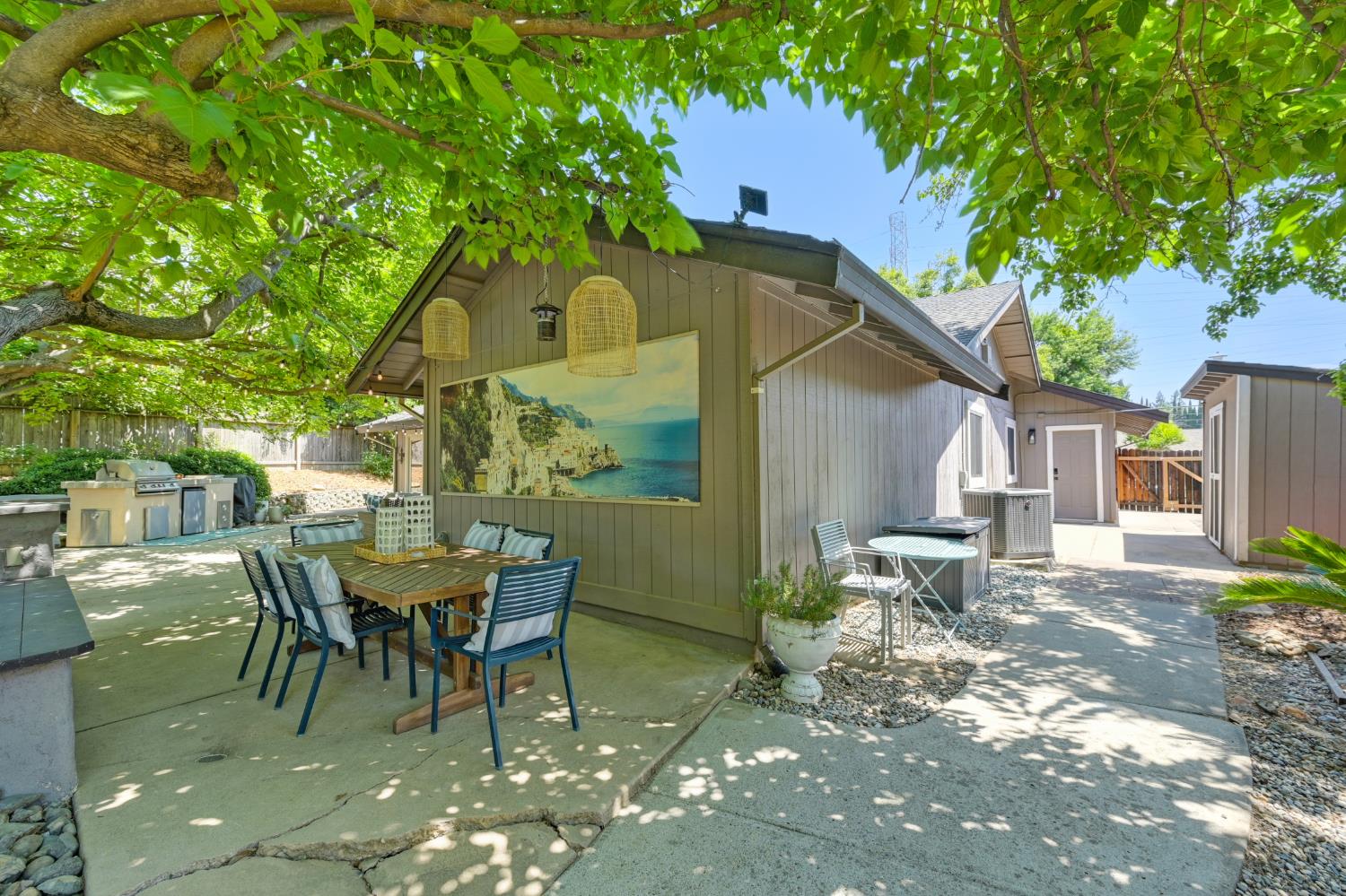 Mesquite Court, Folsom, California image 39