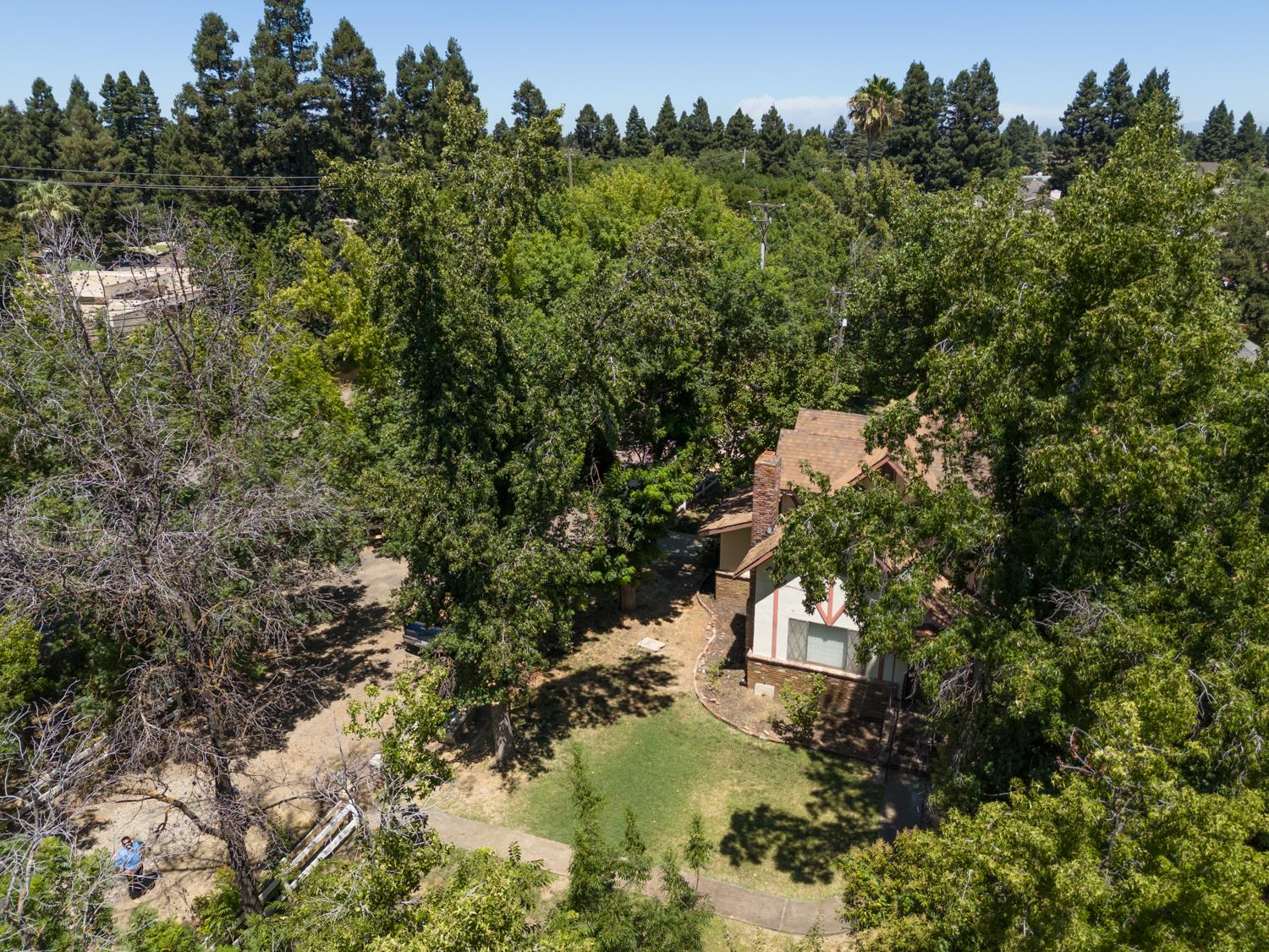 Railroad Avenue, Yuba City, California image 19