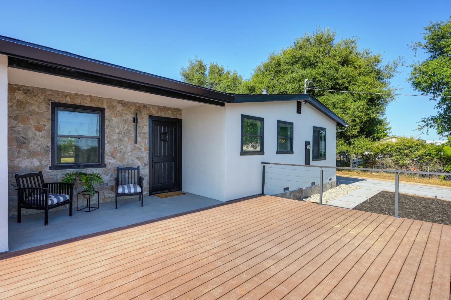 Ladd Lane, Auburn, California image 7