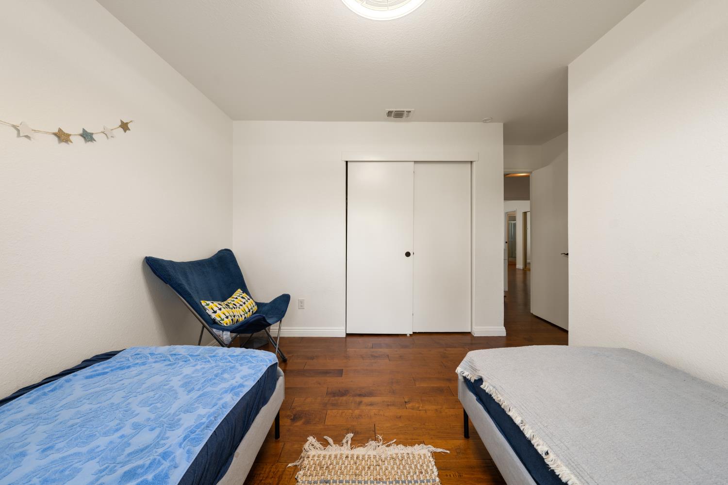 Mergansers Court, West Sacramento, California image 17