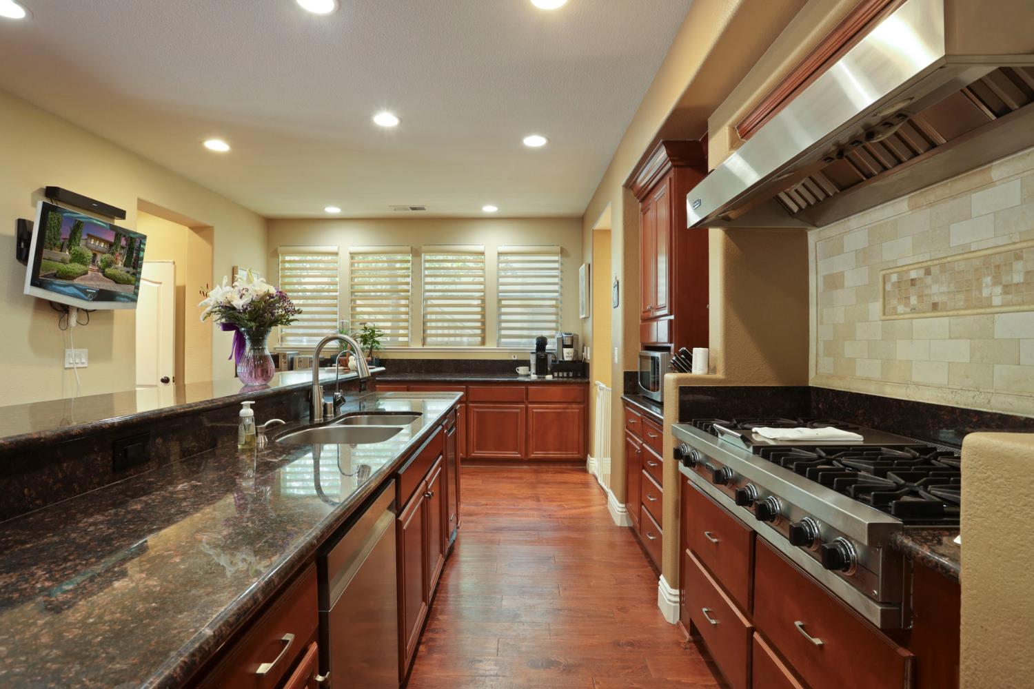 Detail Gallery Image 21 of 98 For 3063 Remington Way, Tracy,  CA 95377 - 6 Beds | 4/1 Baths