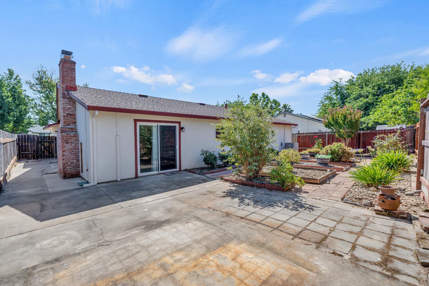 York Glen Way, Sacramento, California image 36