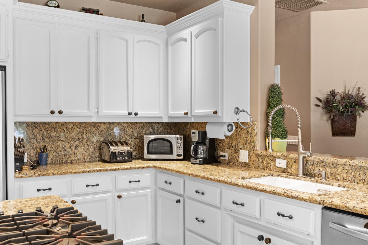 Kensley Court, Granite Bay, California image 41