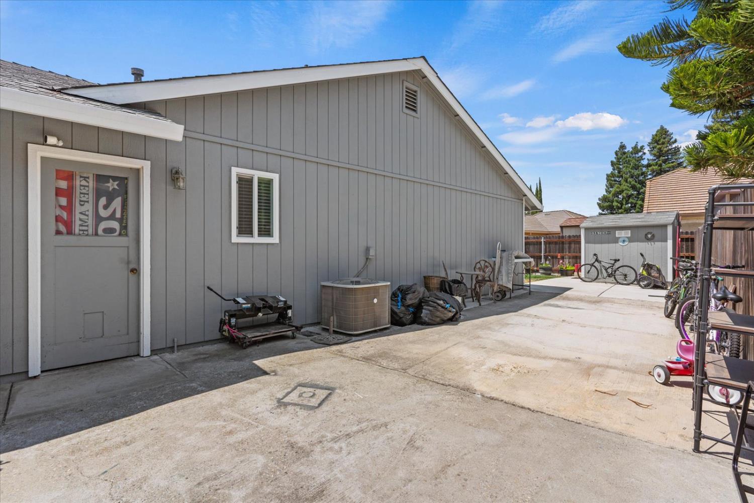 Theresa Way, Yuba City, California image 49