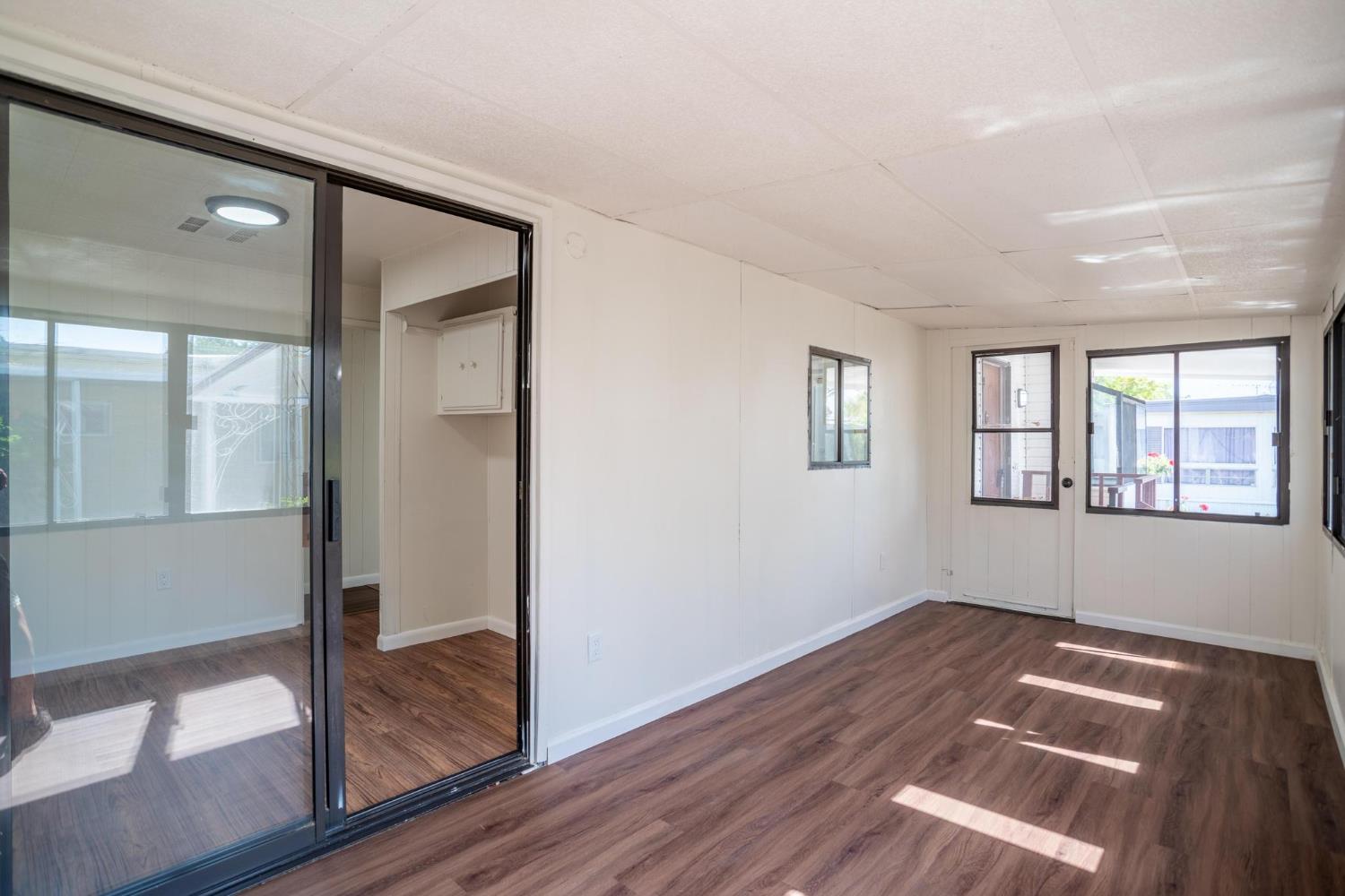 Detail Gallery Image 19 of 28 For 4215 Ticonderoga Ln, North Highlands,  CA 95660 - 2 Beds | 1 Baths