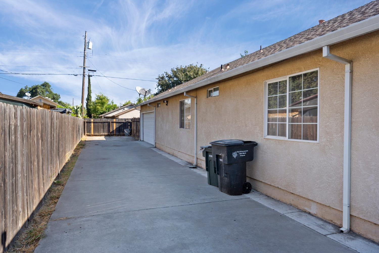 20th Avenue, Sacramento, California image 24