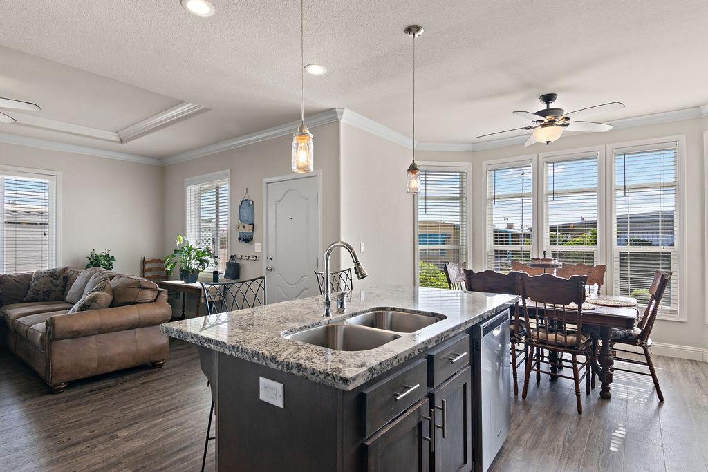 Detail Gallery Image 14 of 38 For 2505 Jackson Ave 149, Escalon,  CA 95320 - 3 Beds | 2 Baths
