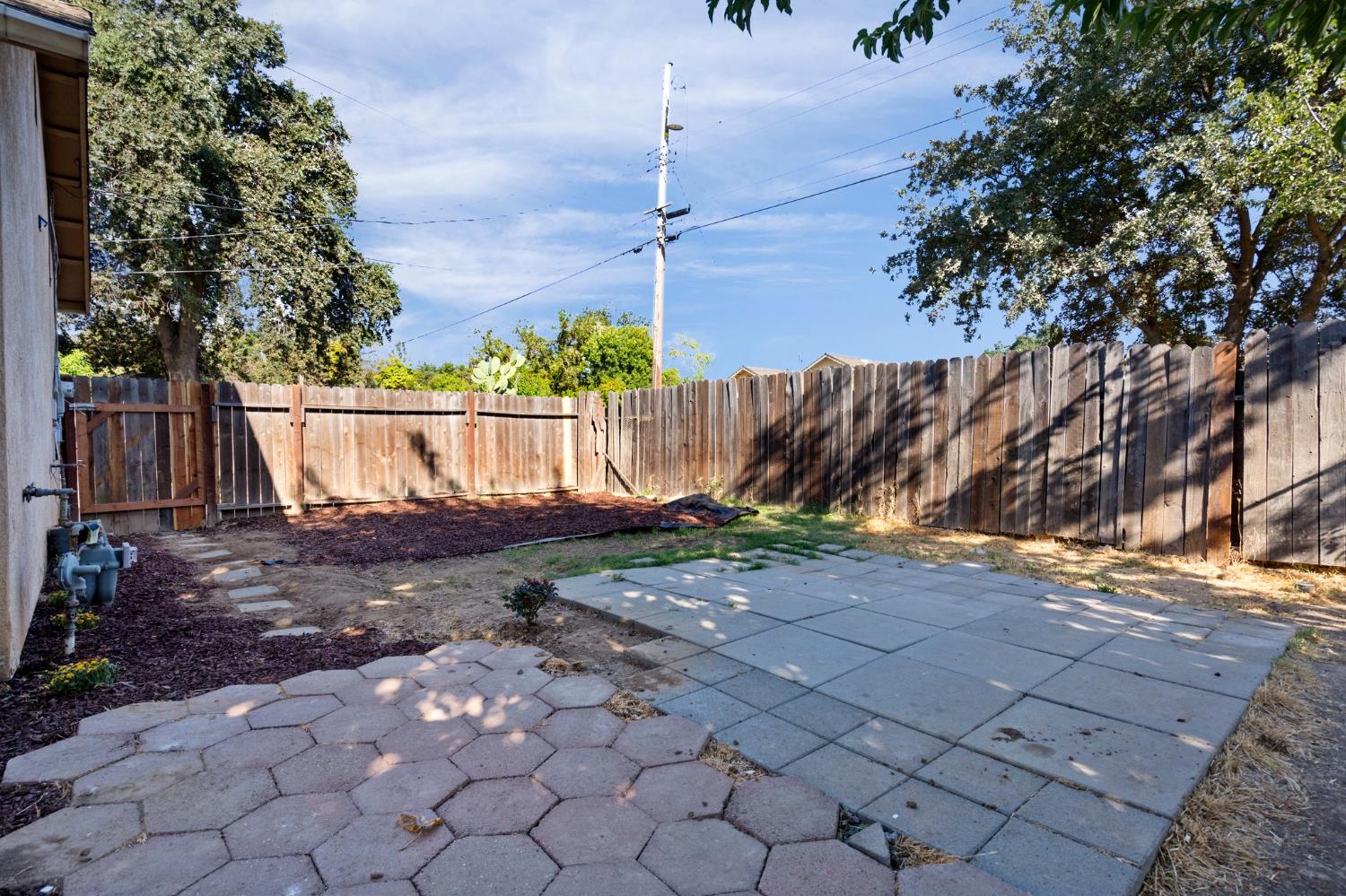20th Avenue, Sacramento, California image 25