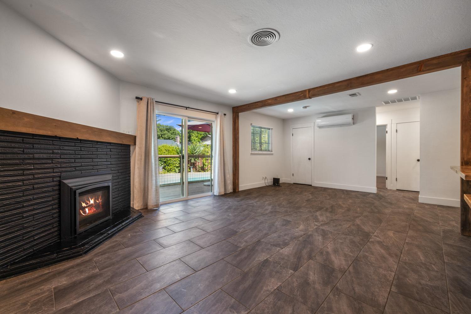 Sunnybrook Lane, Fair Oaks, California image 11